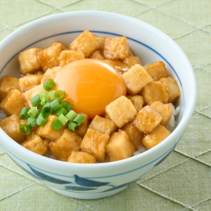 お肉を使わない！豆腐そぼろ丼