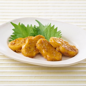 大豆ナゲットの照り焼きごま和え