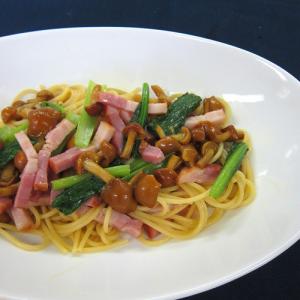 なめこと小松菜の和風パスタ