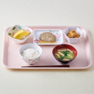 「お魚ハンバーグいわし入」の献立