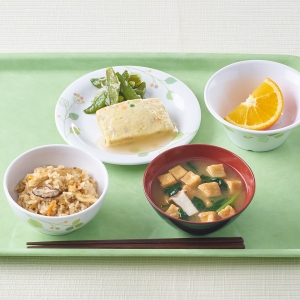 ぎせい豆腐の献立