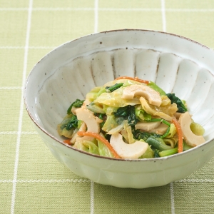 野菜とちくわのピーナッツ和え
