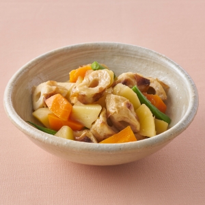 竹輪とじゃがいもの煮物