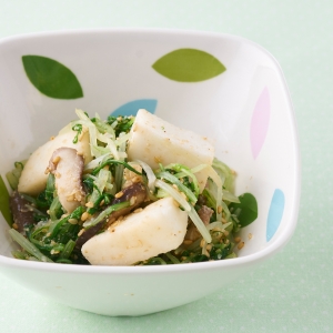 水菜とはんぺんのごま生姜和え